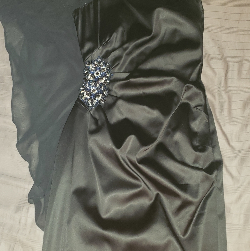 Le Château Dress